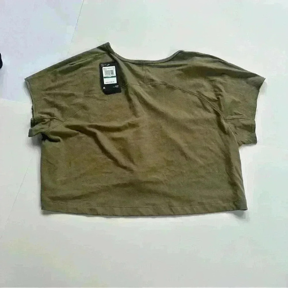 NWT Under Armour Women's Project Rock Wings Army Green Workout Loose Top Size L - Picture 15 of 15